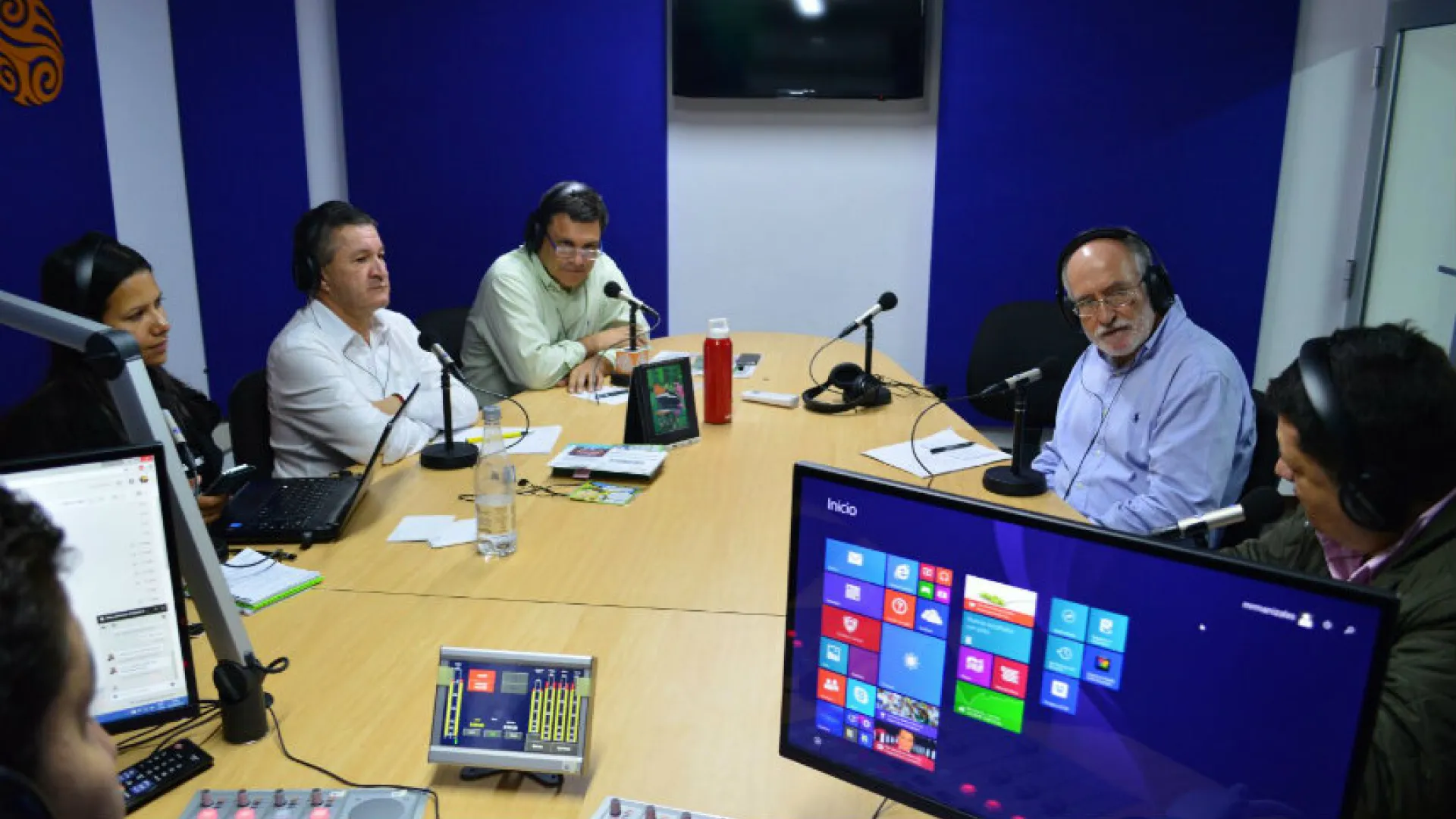 Candidatos  a la gobernación de Caldas debatieron en la Radio Nacional de Colombia de RTVC.