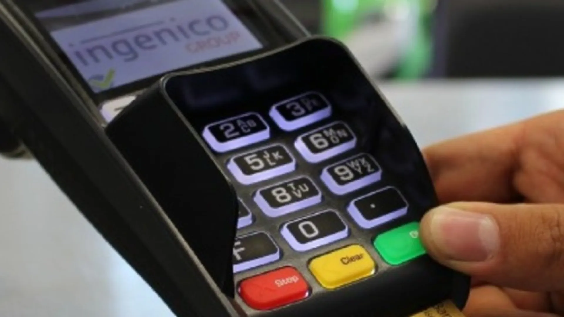 Primera jornada sin IVA para los colombianos por Canal Institucional