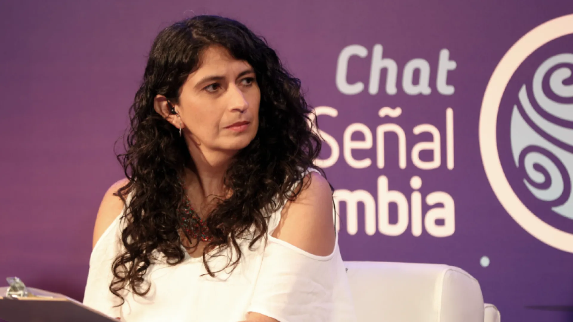 Diana Diaz en Chat de Señal Colombia