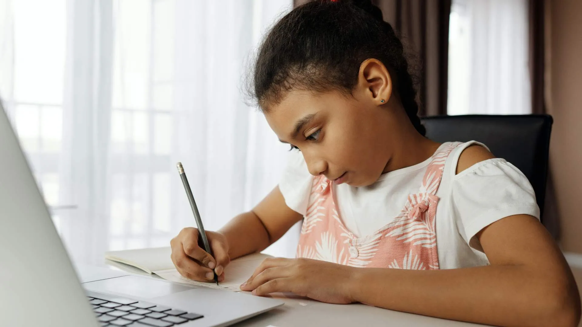 Canal educativo Exploremos en TDT de RTVC