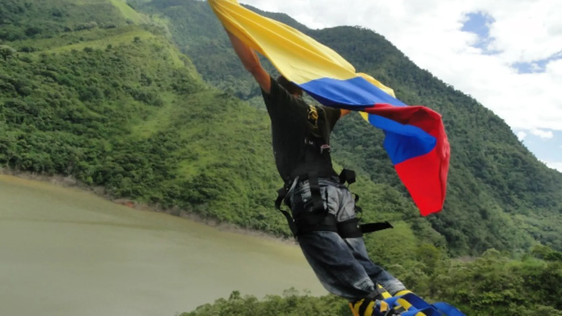 Señal Colombia está en busca de aventureros