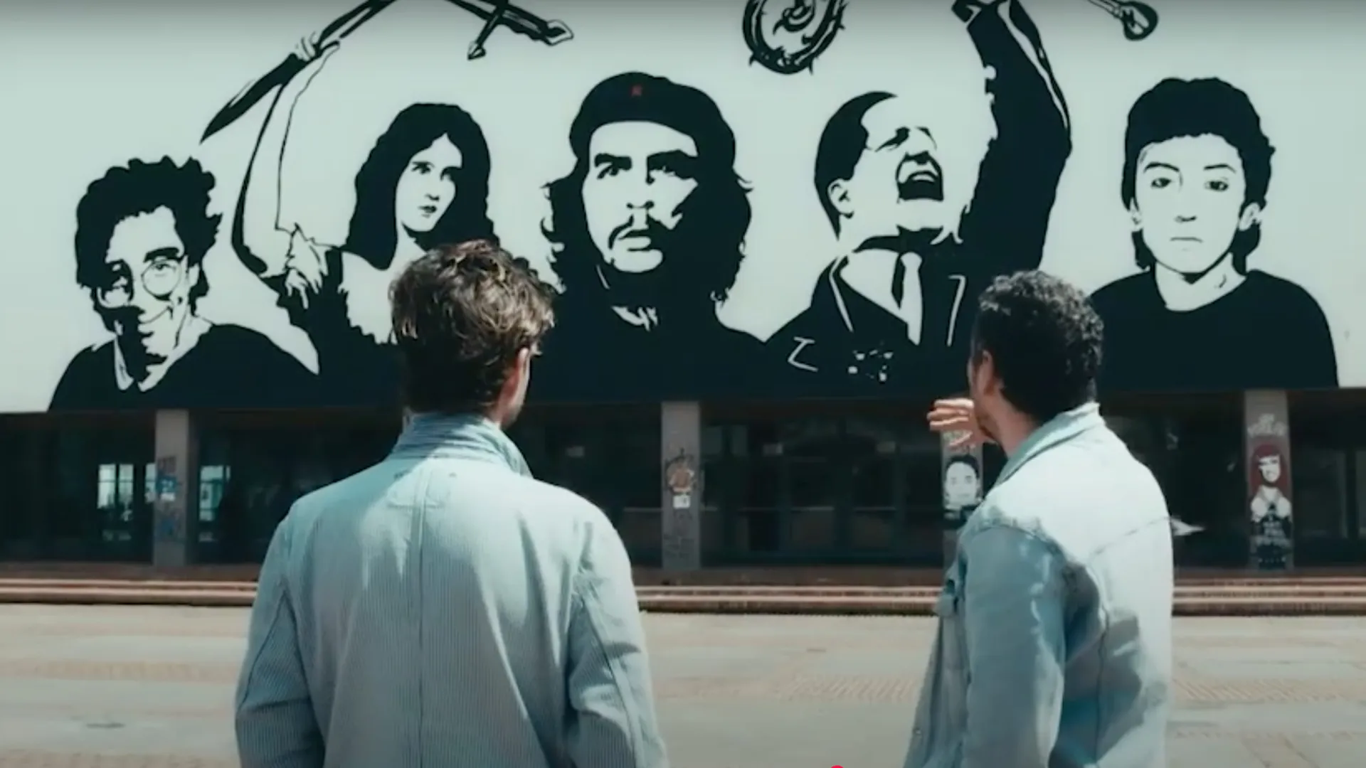 Arte para resistir, en el nuevo episodio de ‘Extramuros’, con la obra del artista Juan David Laserna