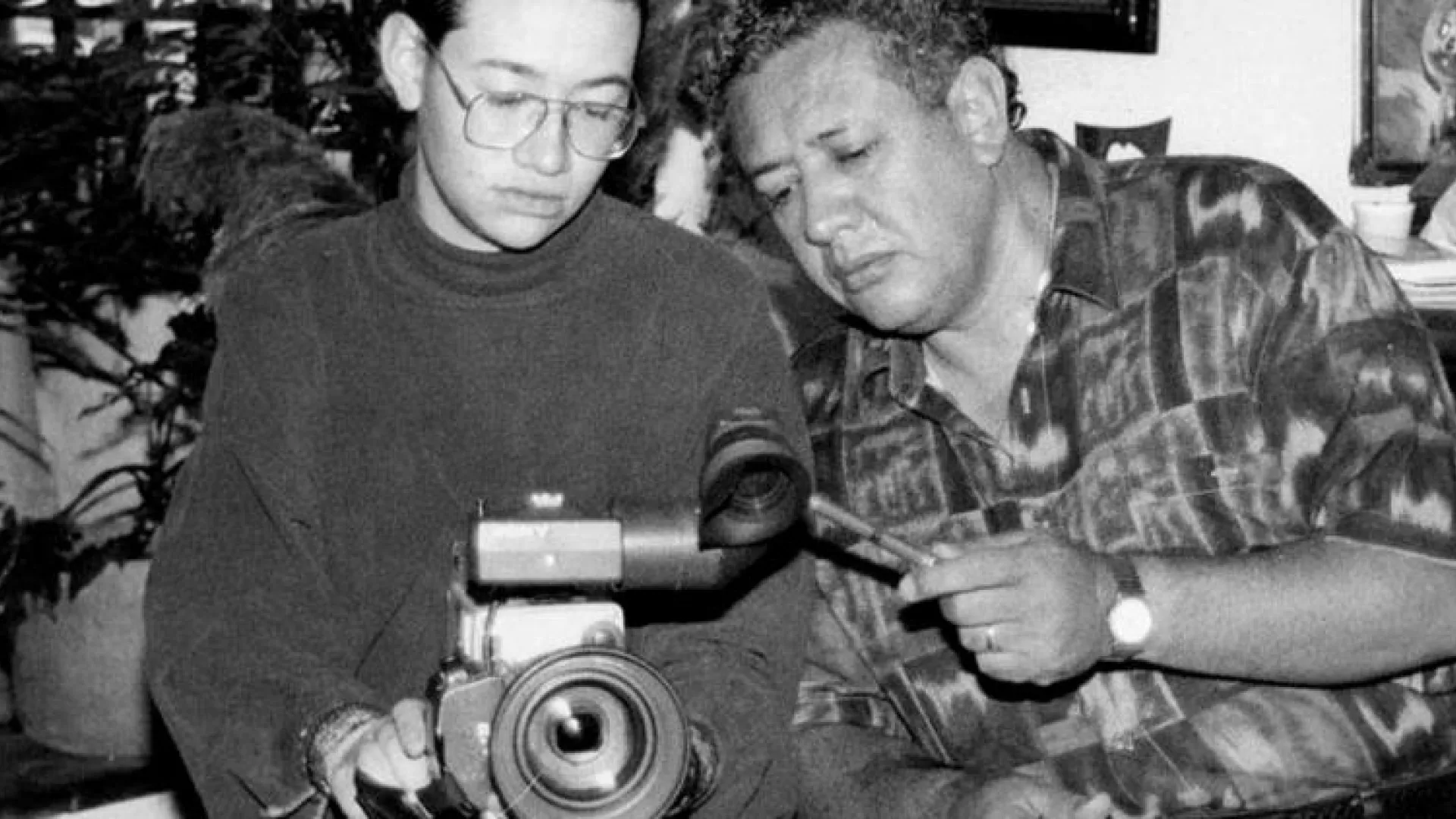 Diez cosas sobre El Mundo al Vuelo con Héctor Mora