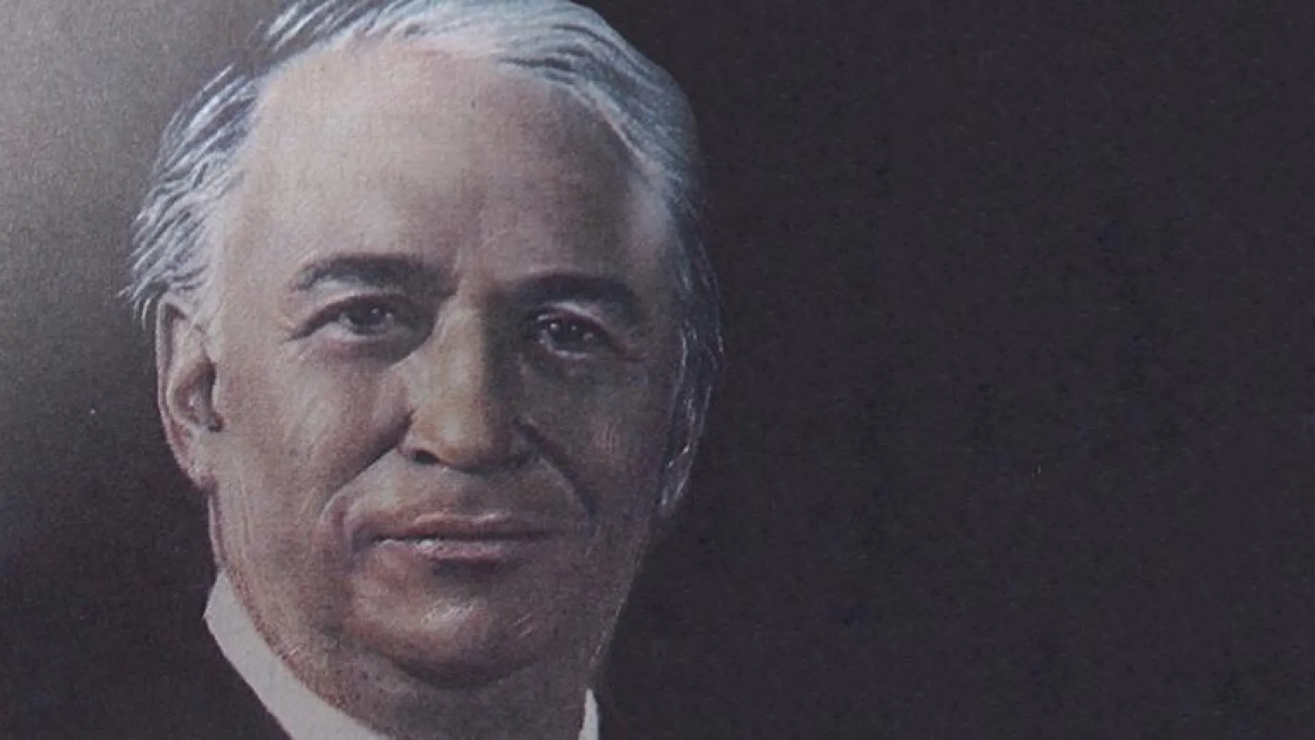 Belisario Betancur: poeta, político, orador y expresidente colombiano