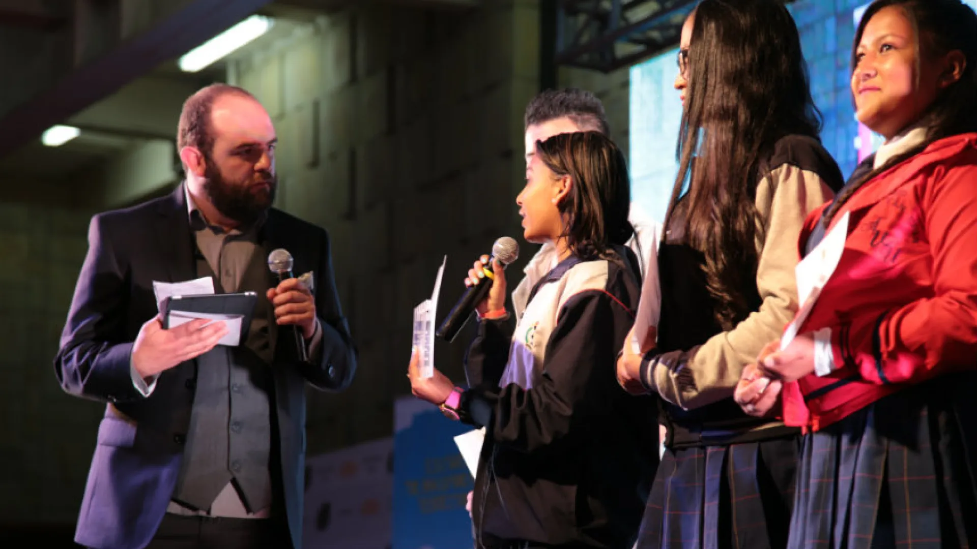 “Escuelas Transformado Territorios” cambia la actitud de los jóvenes y fomenta convivencia”