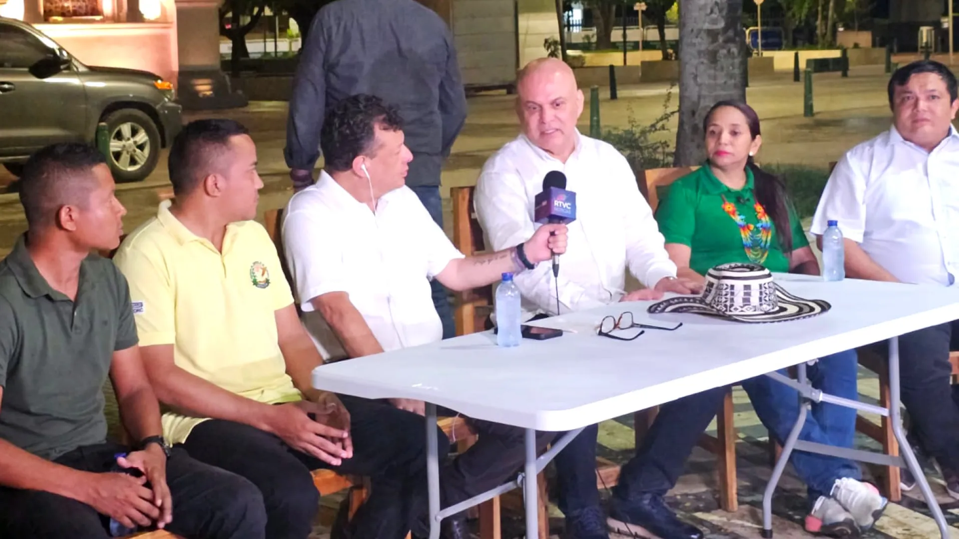 Salvatore Mancuso y víctimas del conflicto armado se reunieron en Noches de opinión