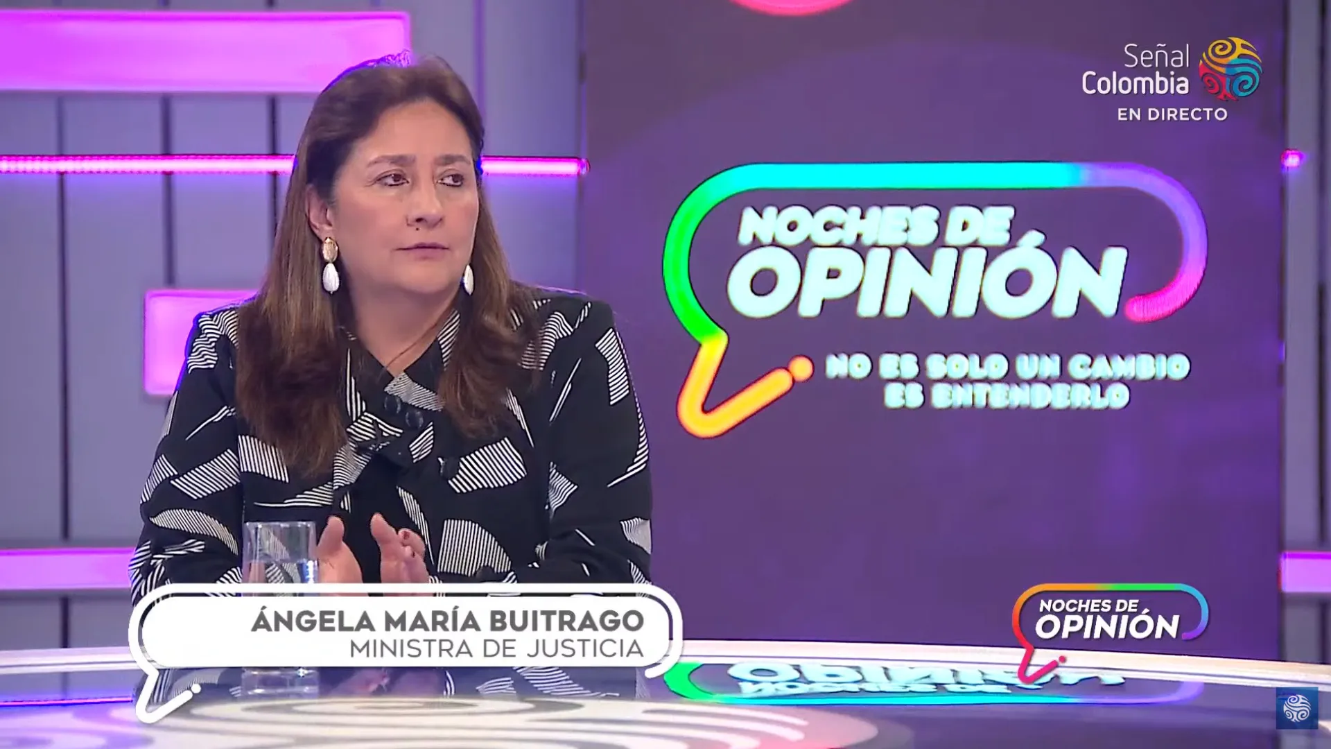 Ministra de Justicia afirma que pruebas periodísticas no son idóneas para investigar una Campaña presidencial