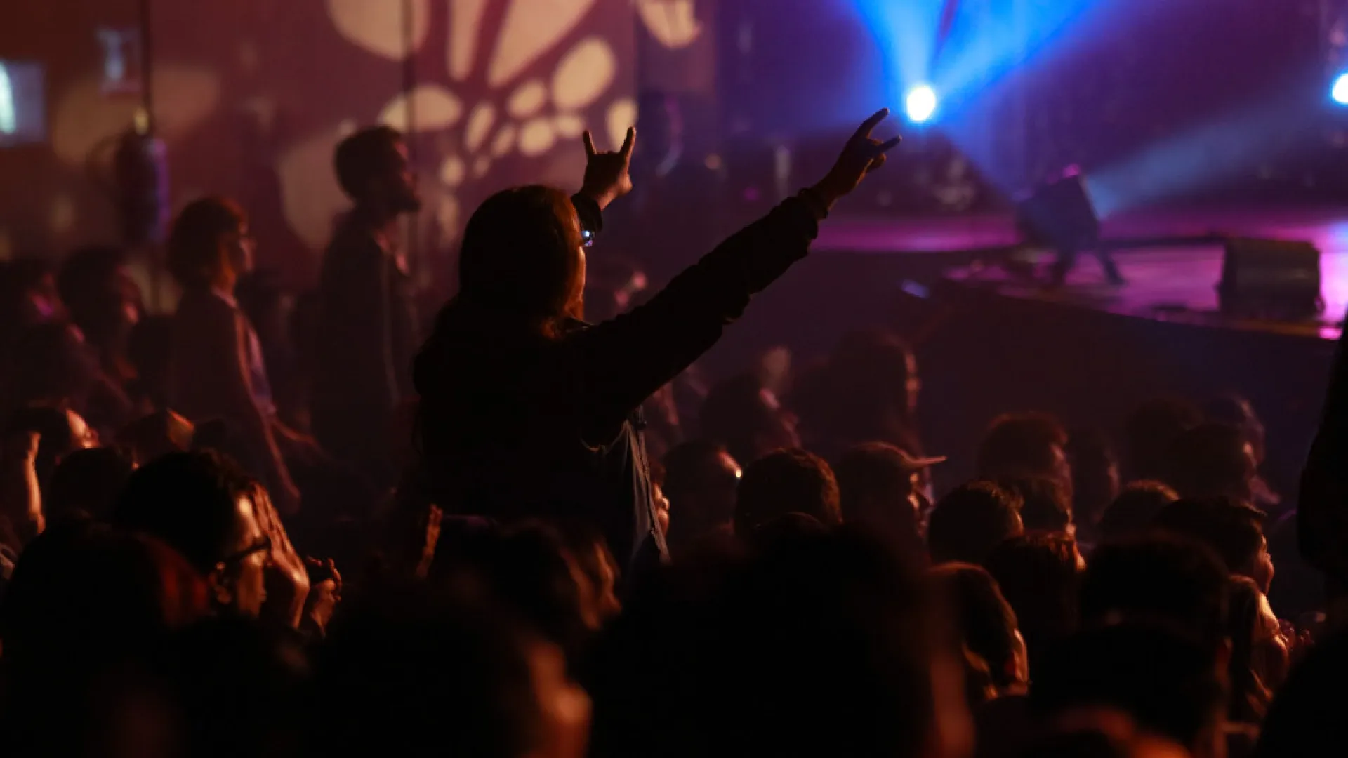 Nación Rebelde, ganador del Premio Simón Bolívar, comienza etapa de apoyo a nuevos talentos