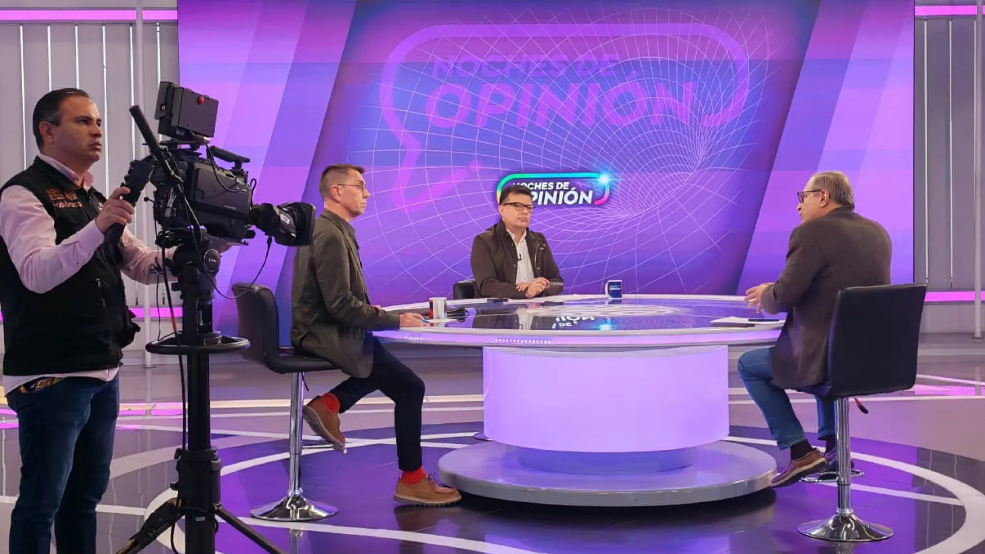 Noches de Opinión analiza la más reciente resolución del Parlamento Europeo sobre Colombia