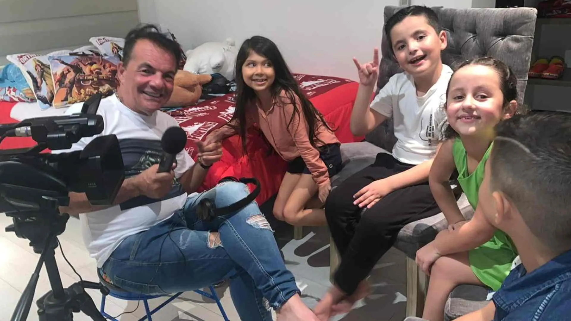 Memo Orozo se le mide a revelarnos qué opinan los niños sobre el covid, el encierro y la muerte 