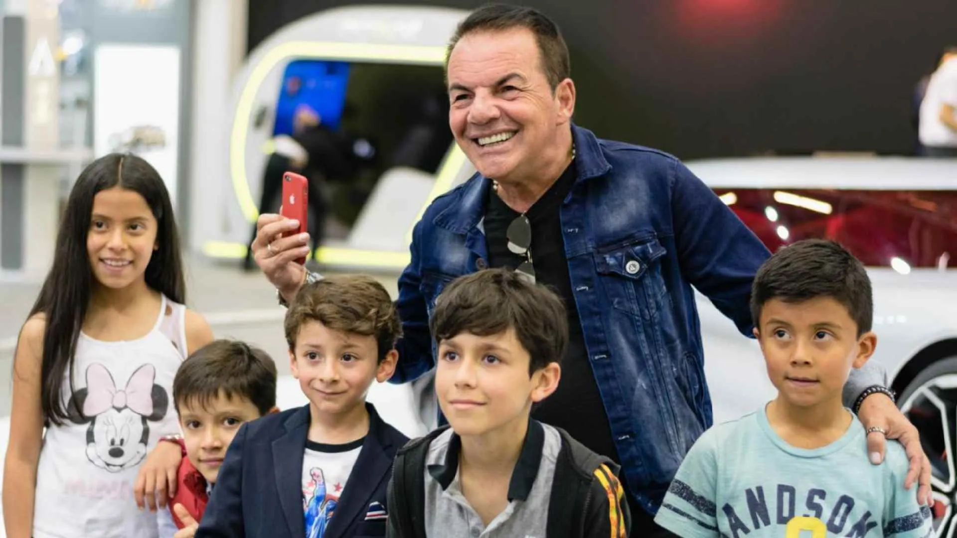 Palabras de mayores, podcast con Memo Orozco