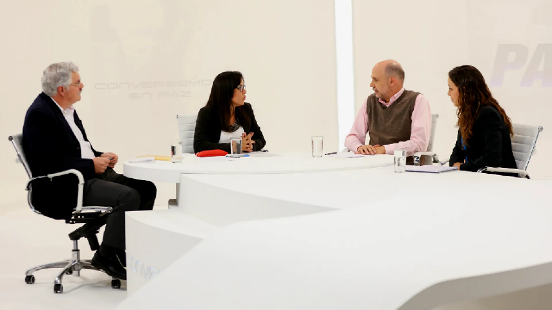 Conversemos de Paz por Canal Institucional de RTVC