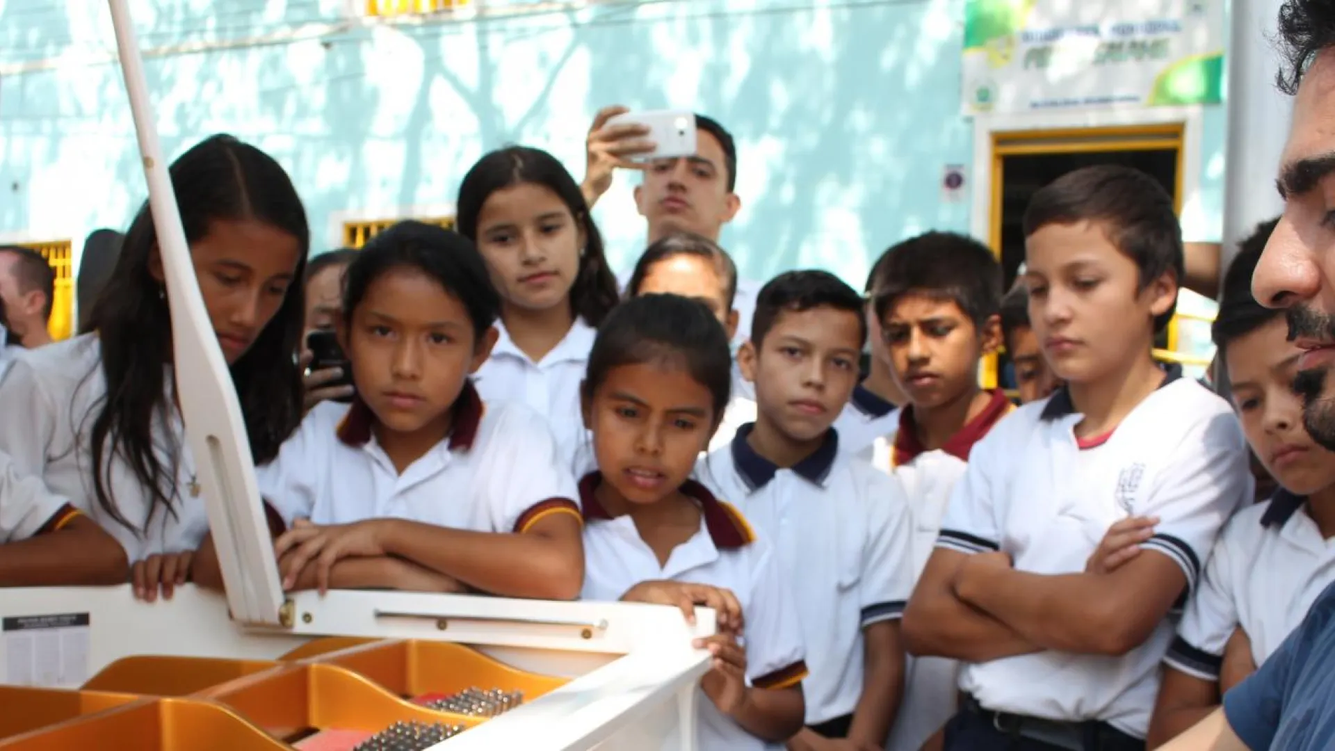 Un piano recorrerá 5 municipios de Colombia 