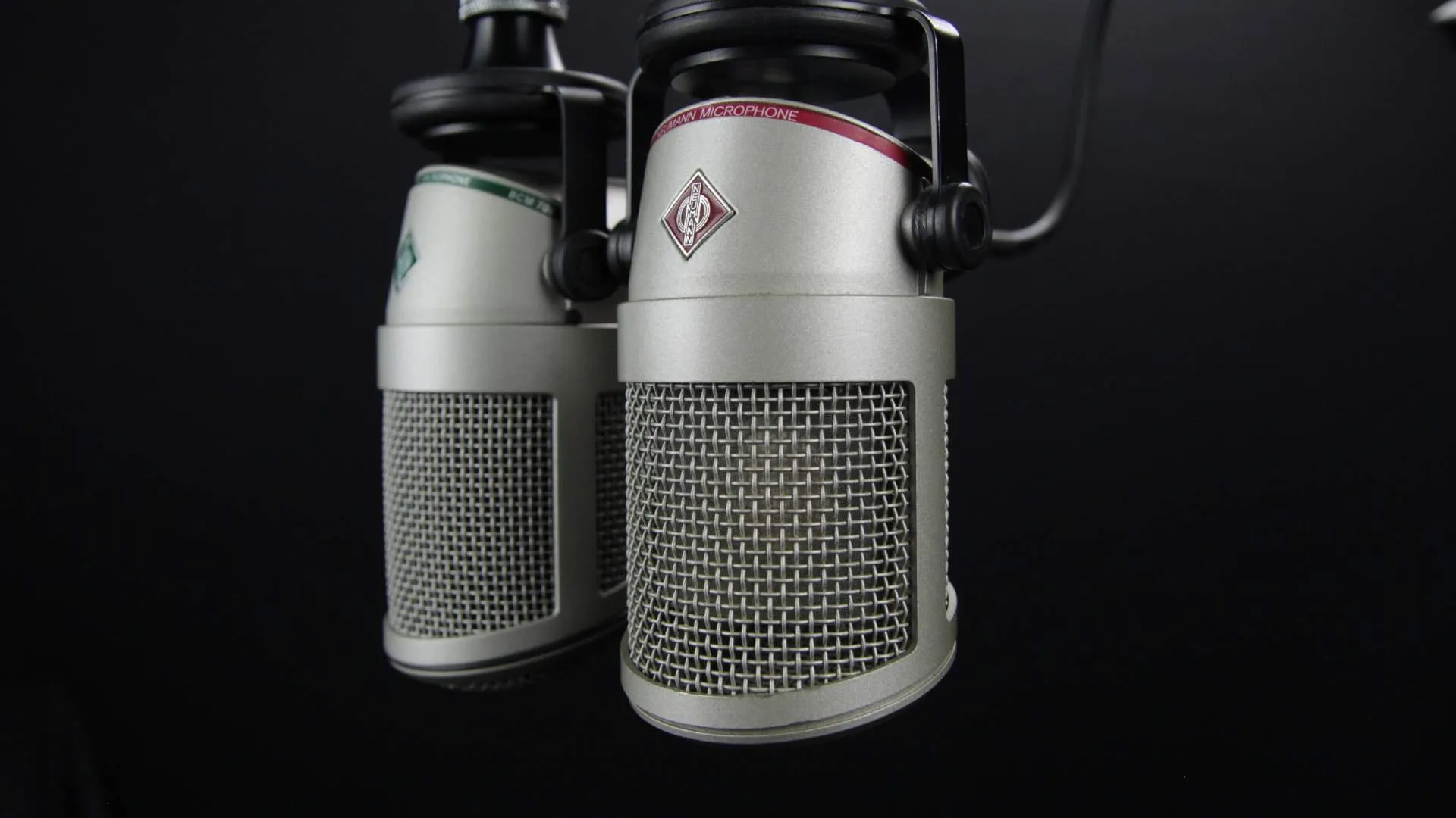 Podcast Al oído oferta de RTVC