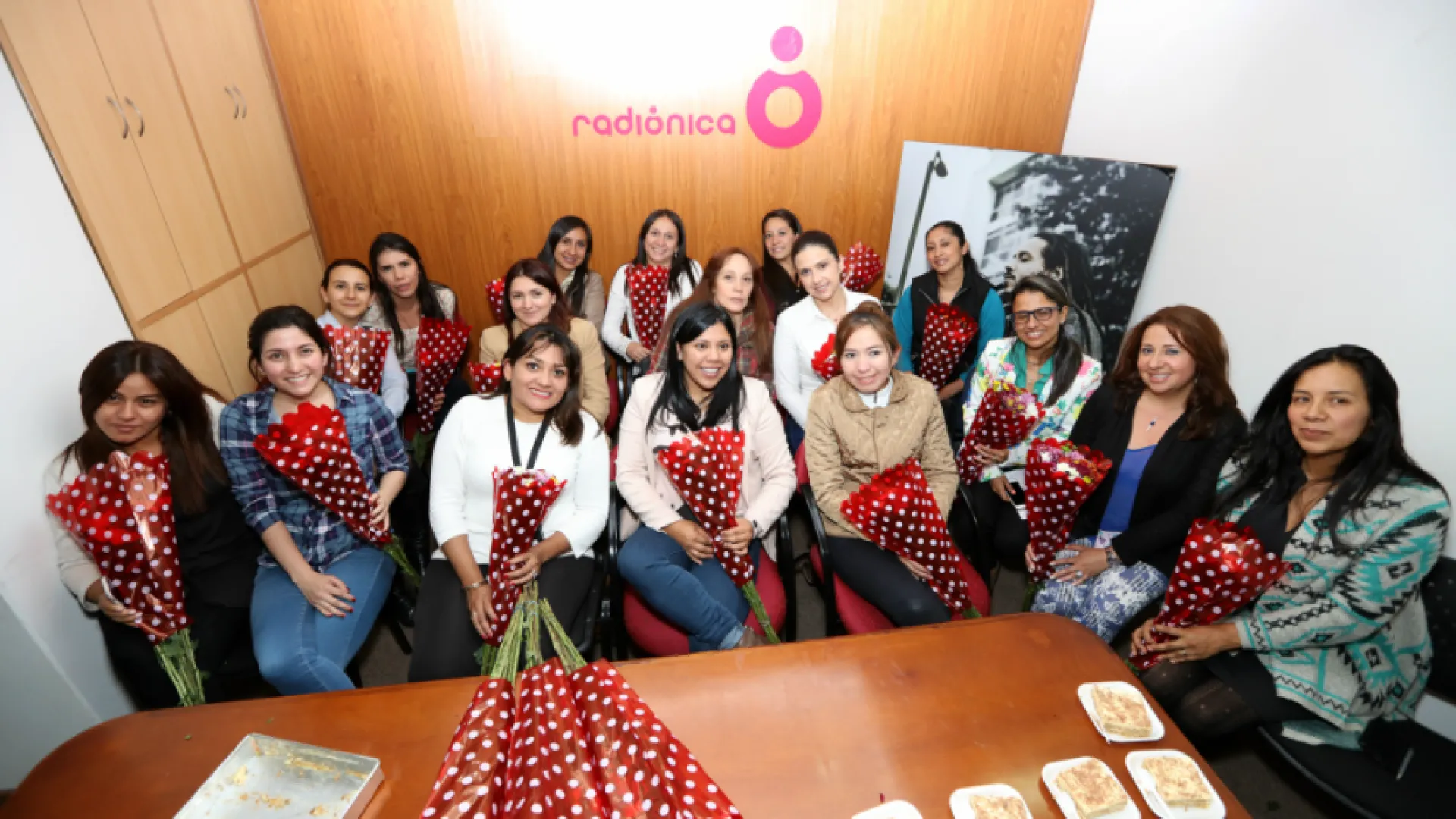 Sistema de Medios Públicos rinde homenaje a las mujeres
