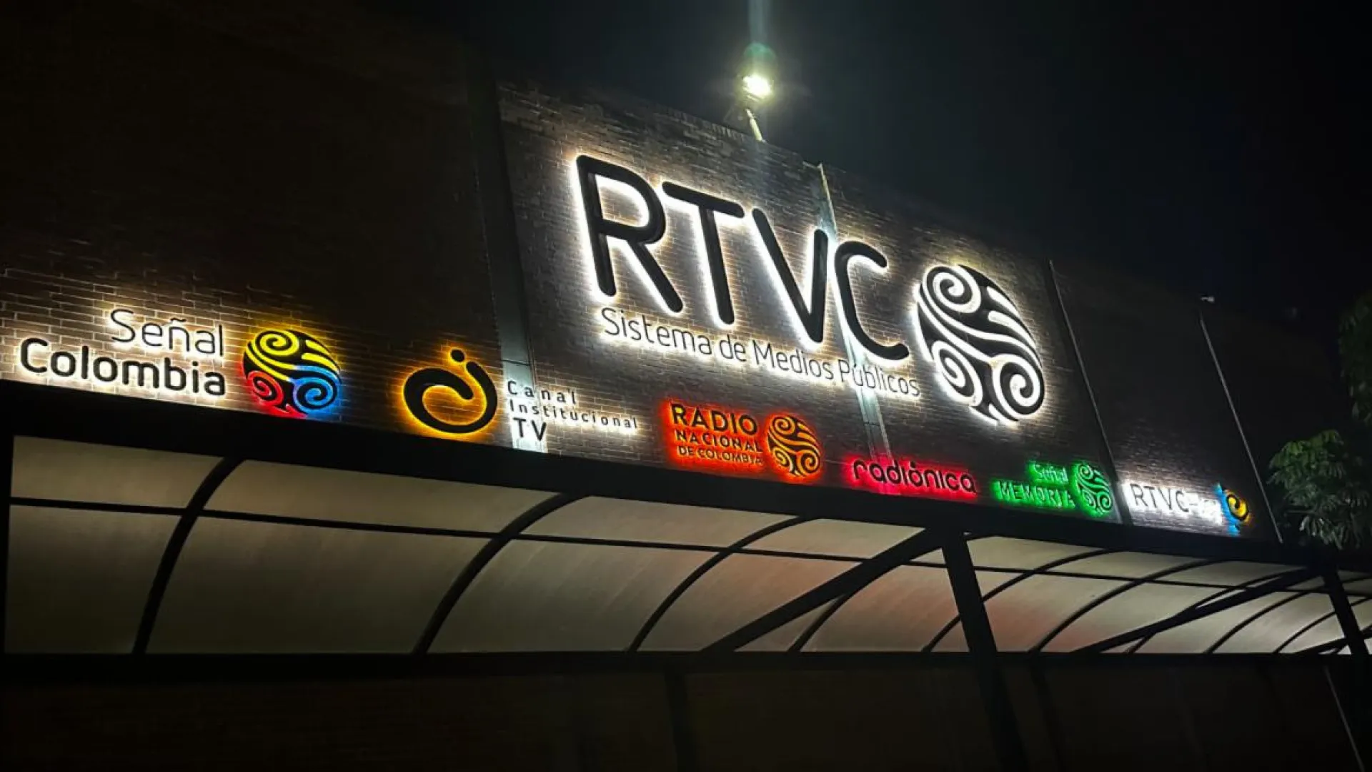 RTVC sí puede y debe transmitir los Consejos de Ministros