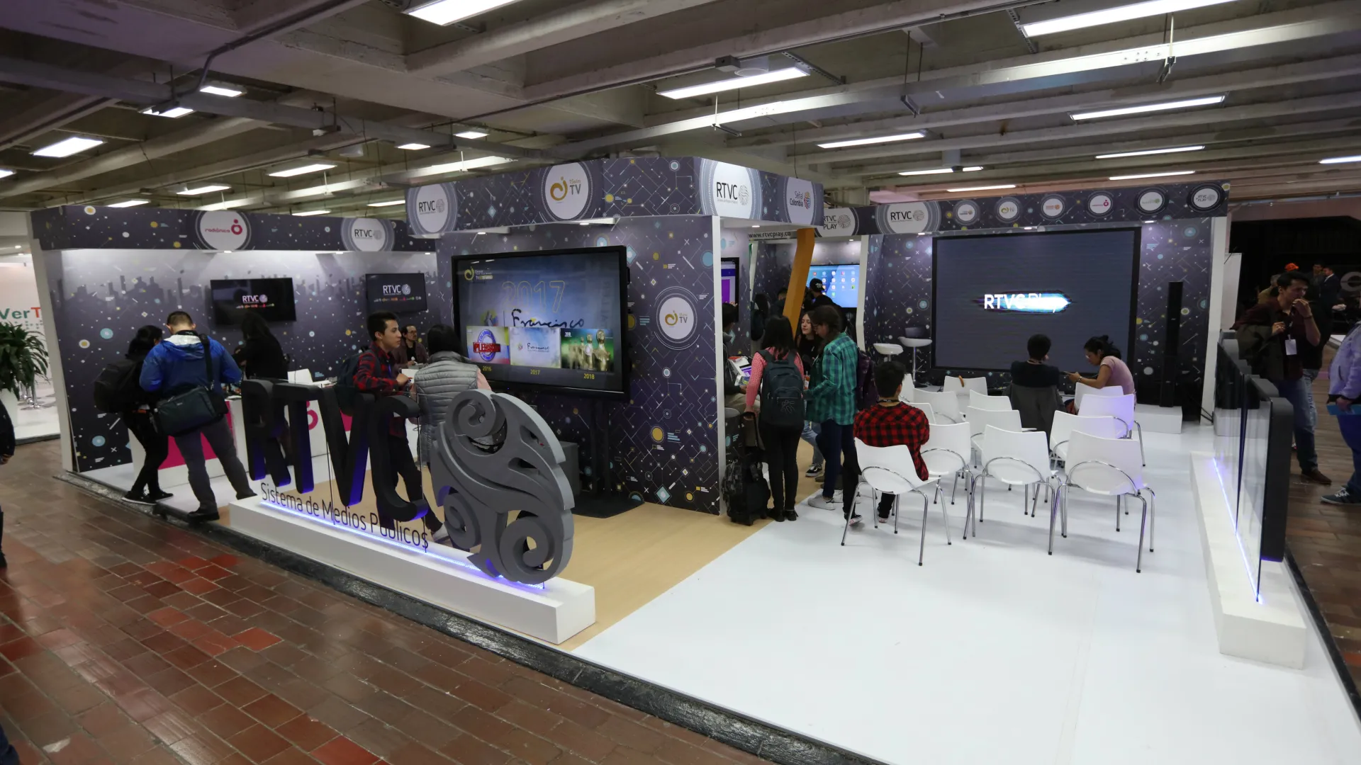 ¡Atención Industrias creativas y culturales! Gobierno destinará $5.000 millones para impulsar la Economía Naranja