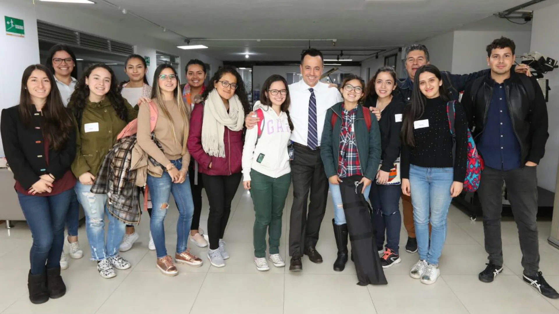 Juan Pablo Bieri reflexiona sobre el futuro de la TV, con estudiantes del Rosario
