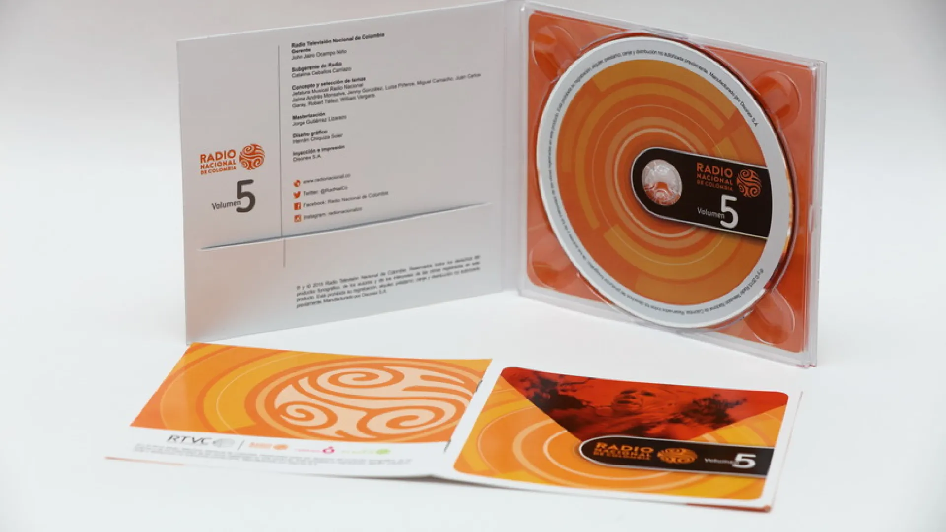 Con mini desconectado, Radio Nacional de Colombia de RTVC entrega el Volumen 5 de sus éxitos musicales