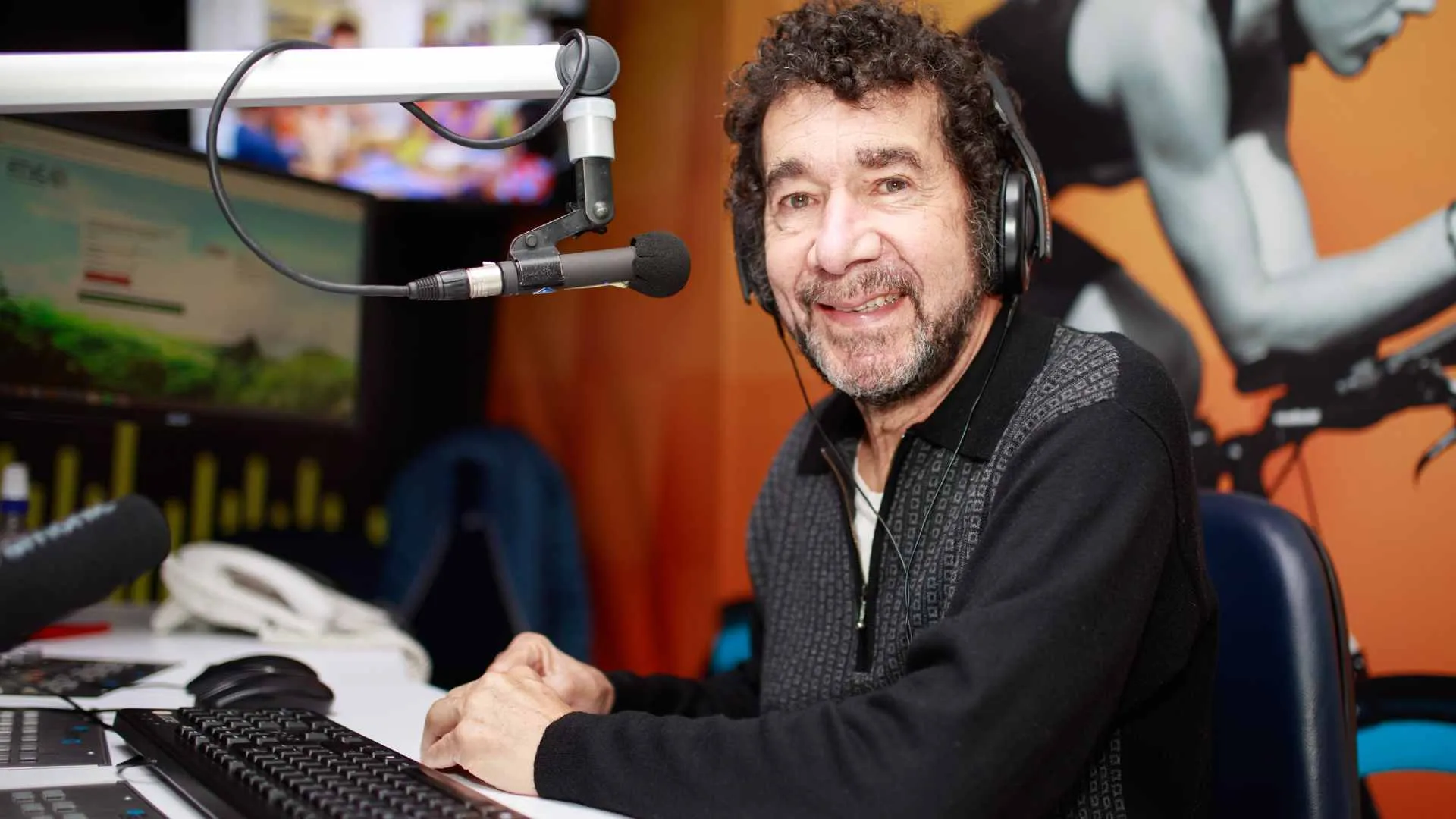 Willi Vergara locutor - RTVC Radio Nacional de Colombia