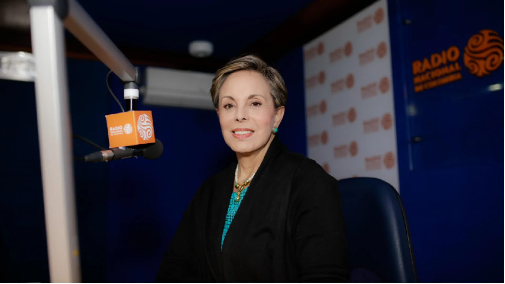 Ximena Aulestia de Radio Nacional