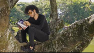 "Colombia verso a verso": el único programa nacional dedicado a la poesía