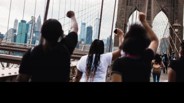 Multas y sanciones: ¿qué dice la ley sobre los actos racistas?