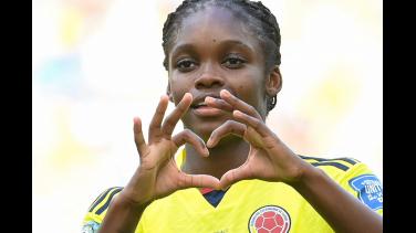 Linda Caicedo se roba el show en el Mundial