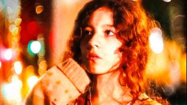 Nuestro clásico de Navidad: mira La vendedora de rosas en RTVCPlay