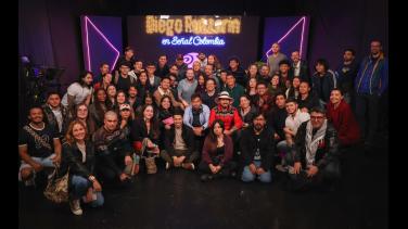 Diego Ruzzarin "Los medios privados producen una opinión que deja fuera muchas voces"