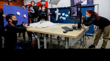 Tu amigo Canal Institucional te explica cómo aplicar a carreras gratuitas del SENA