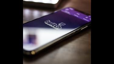 Radiónica se conecta con sus seguidores desde la plataforma Twitch