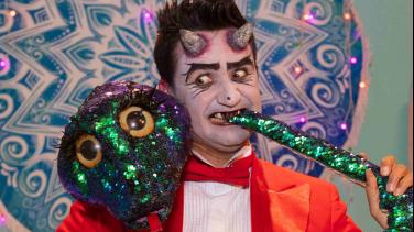 Diablito Arnold de la Brújula Mágica y Débora Víbora de Territorio Mágico