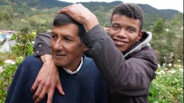 Entre fuego y agua documental RTVC