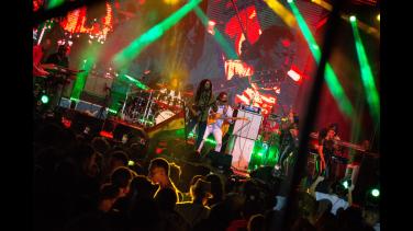 Buenaventura vivió una gran noche con los artistas internacionales y nacionales del Concierto de la Esperanza