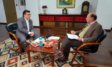 Ni el turismo ni la canasta familiar serán gravadas: Ministro de Hacienda, Germán Ávila,  en Noches de Opinión