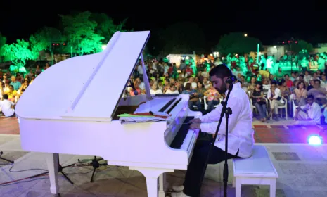 Concierto Piano móvil en Colombia, Radio Nacional de Colombia