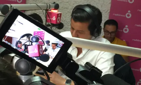 El Ministro TIC David Luna al aire en Radiónica y Radio Nacional