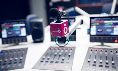 Día del Locutor: personajes y producciones de RTVC para celebrar esta fecha