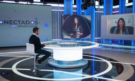 Diana Trujillo en entrevista con Álvaro García