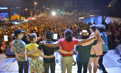 Noche Radio Nacional de Colombia