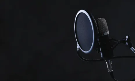 ¿Cuáles son los mejores micrófonos para grabar podcast?