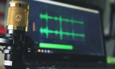 Academia de podcast Al Oído de RTVC