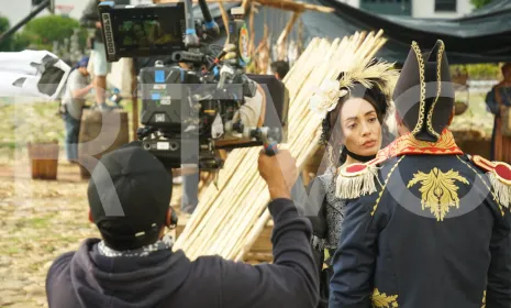 Disfrute aquí del teaser, el detrás de cámaras e imágenes de la megaproducción Padilla