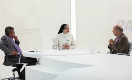 Conversemos en Paz, papel de la educación