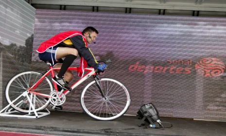 Actividad #PedaleoPor de Señal Deportes