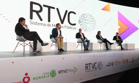 Invitados retos medios públicos fimpu 2019