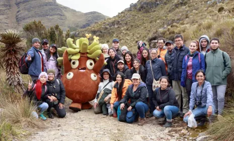 Frailejón Ernesto Pérez y estudiantes universitarios realizaron una sembratón en Boyacá