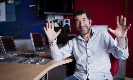 El maestro Willi Vergara en su estudio de Radio Nacional 