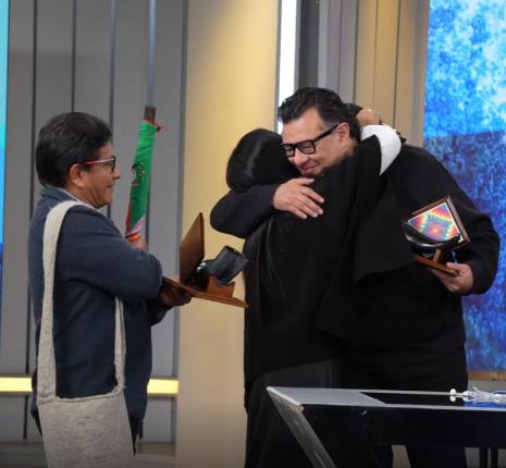 El Pueblo Nasa entrega reconocimiento especial al Sistema de Medios Públicos por su ejercicio del periodismo